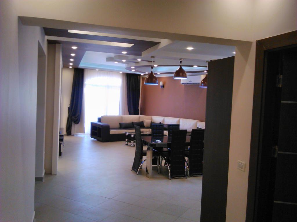 Three-Bedroom Apartment At Louly Beach Resort Ain Sukhna Room photo