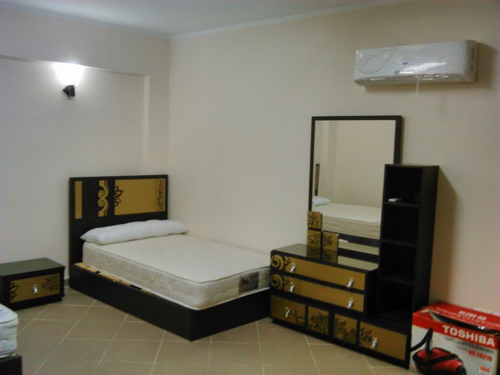 Three-Bedroom Apartment At Louly Beach Resort Ain Sukhna Room photo