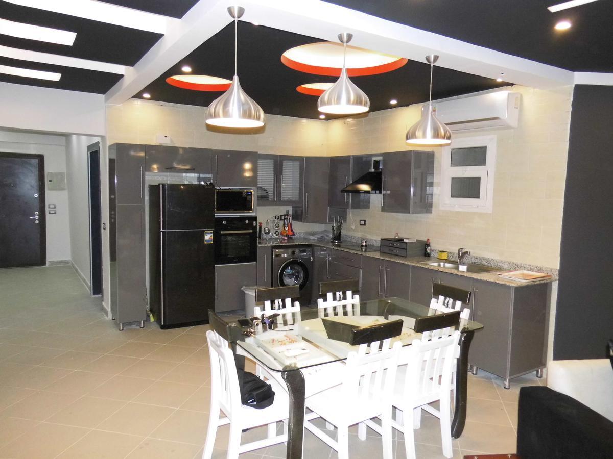 Three-Bedroom Apartment At Louly Beach Resort Ain Sukhna Exterior photo