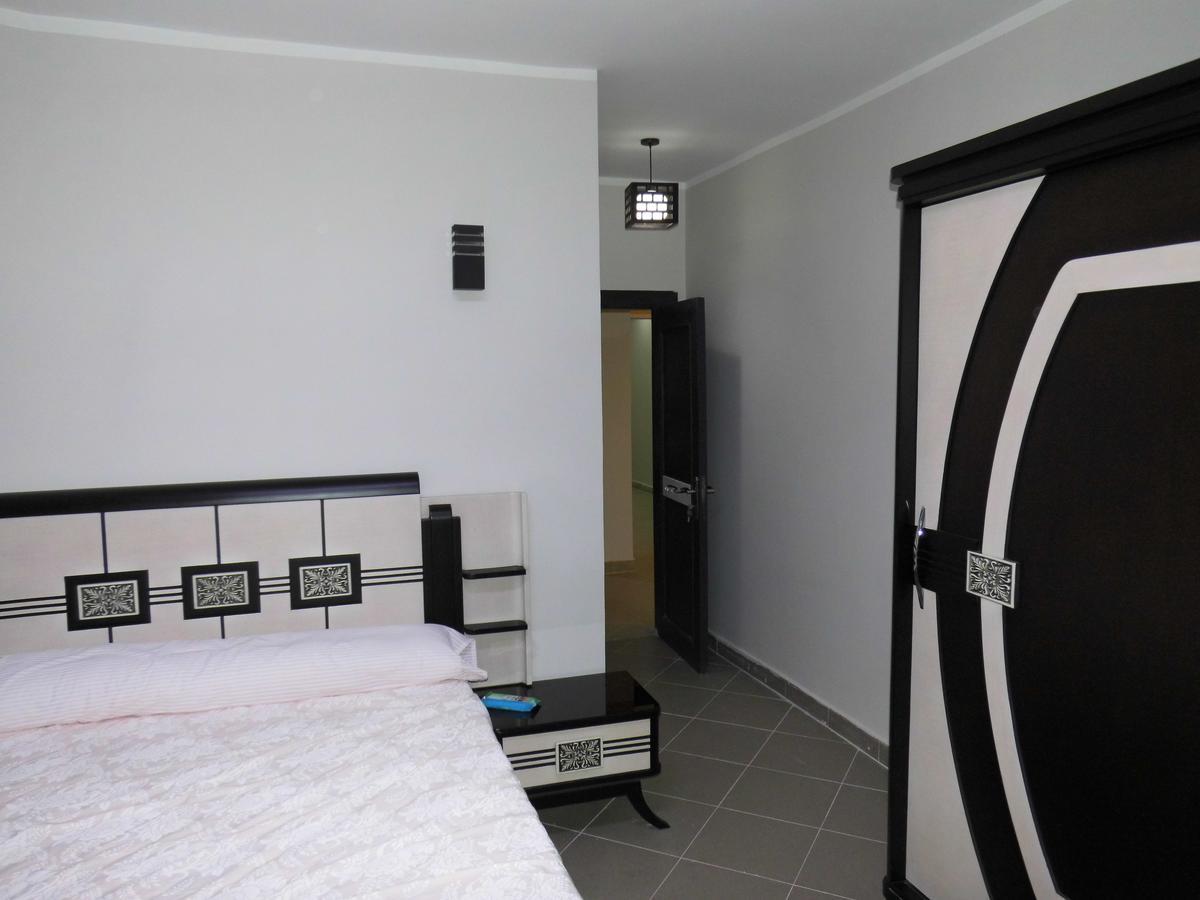 Three-Bedroom Apartment At Louly Beach Resort Ain Sukhna Exterior photo