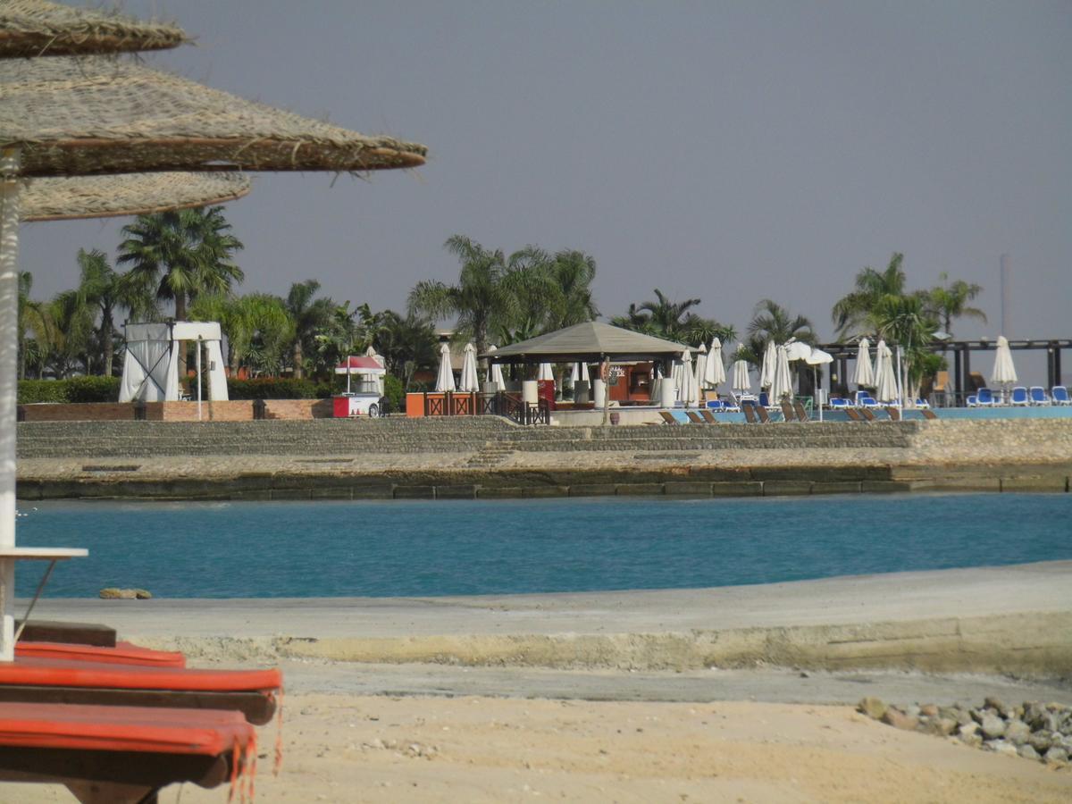 Three-Bedroom Apartment At Louly Beach Resort Ain Sukhna Exterior photo